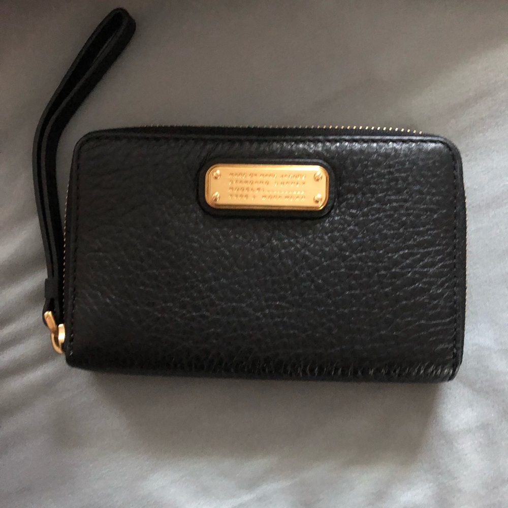 Marc Jacobs wallet